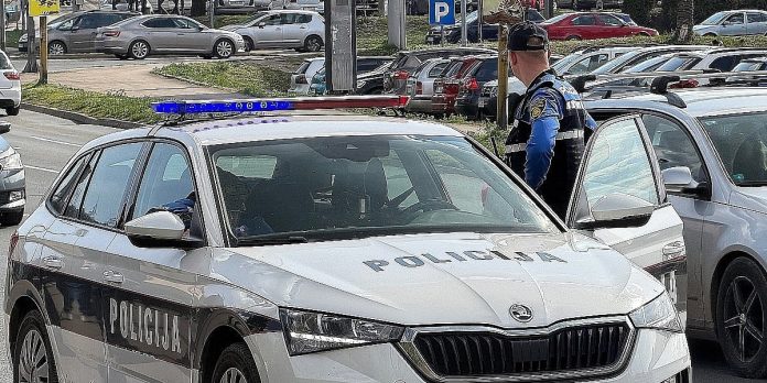 Muškarac iz Živinica brutalno pretukao djevojku pa je jurio nakon što mu je pobjegla iz auta