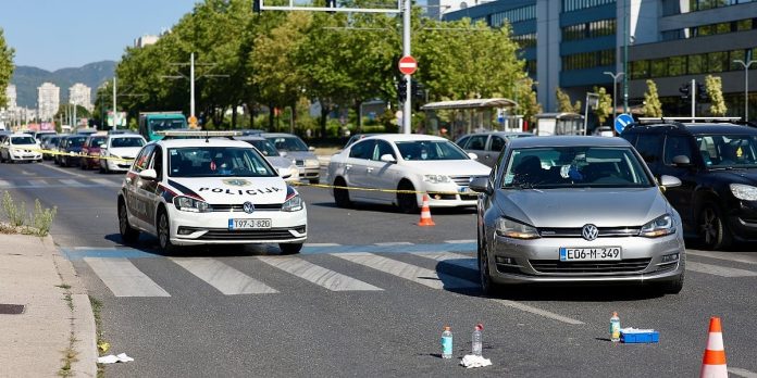 Sarajevo: Automobil kod RTV doma udario pješaka, zatvorene dvije saobraćajne trake