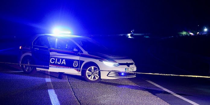Hadžići: Policajac van dužnosti motociklom udario u grupu pješaka, jedna osoba poginula, a tri povrijeđene