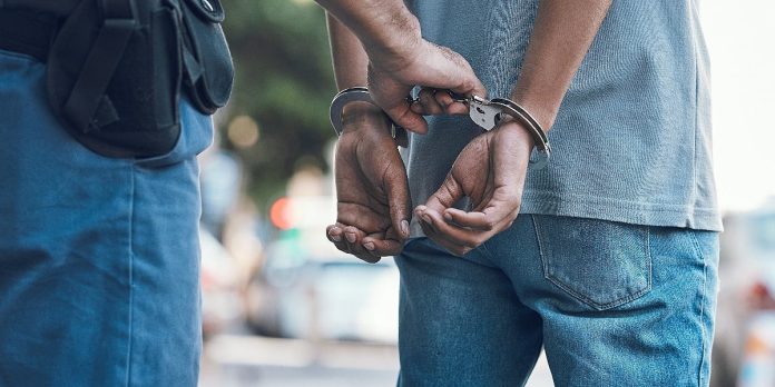 Užas u Derventi: Muškarac (49) namamio djevojčicu (14) na SUP dasku pa je obljubio, određen mu pritvor